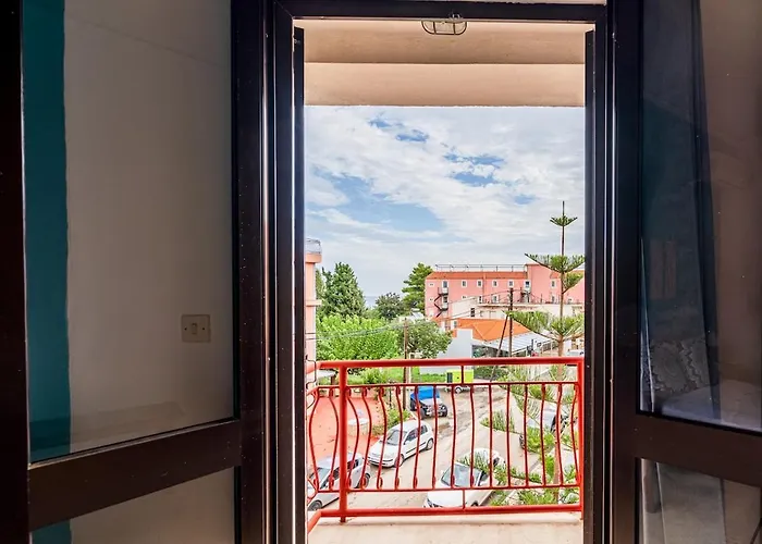 For 4 By Alecos * Poros (Kefalonia)