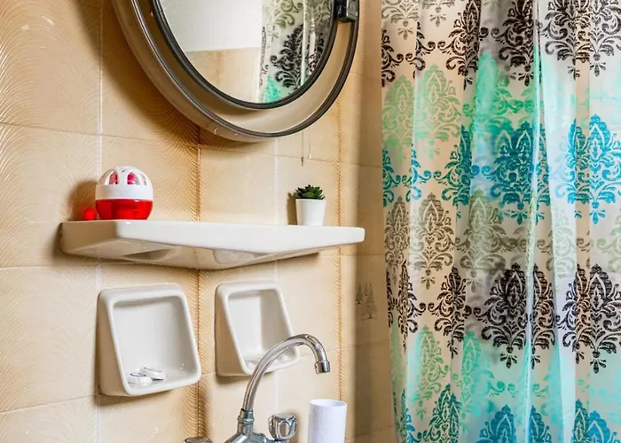 For 4 By Alecos Apartmán